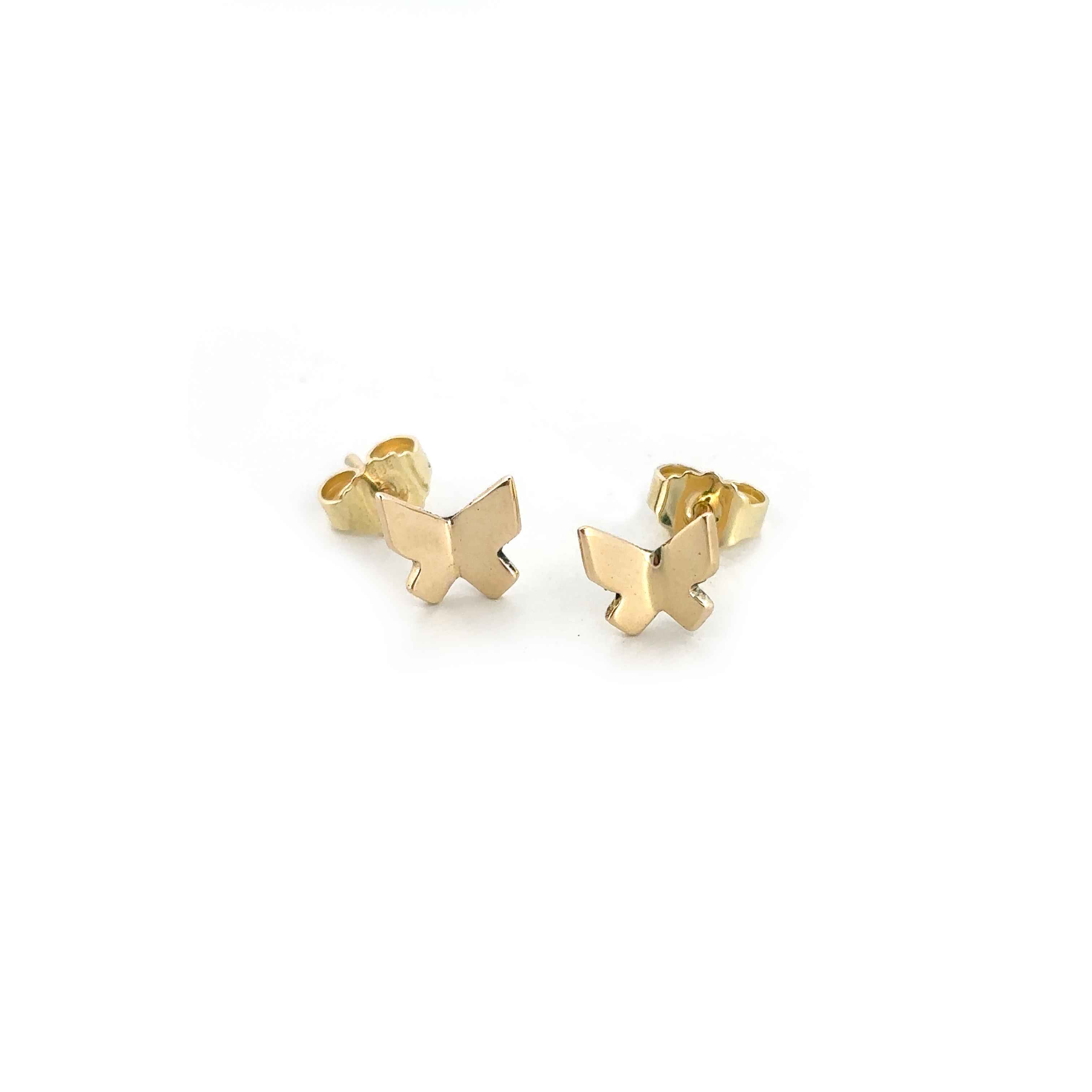 Leuke en lieve oorstekers met gouden vlinders. 
Vlinders vertegenwoordigen een gevoel van onschuld, liefde en zachtmoedigheid. Het aantal vlinders is aan te passen.

Maak een afspraak en kom deze oorstekers passen! Of bestel ze gelijk, dan sturen we deze mooi verpakt naar je toe.